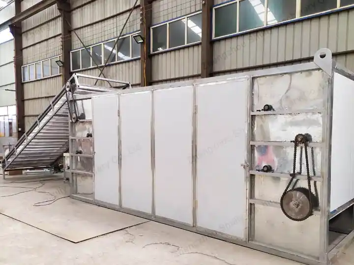 Conveyor dryer