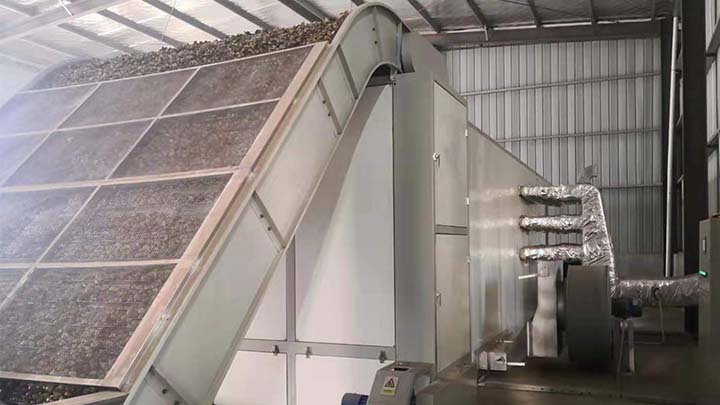Vegetable drying machine installed in kenya 1