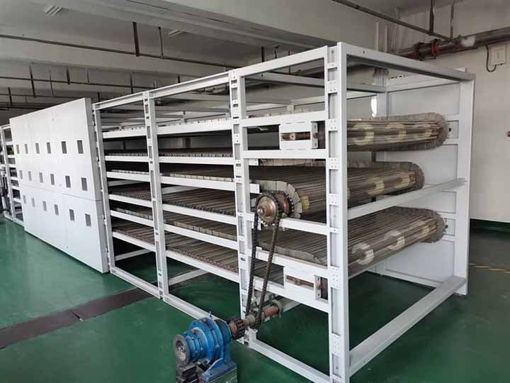 Commercial fruit dryer machine