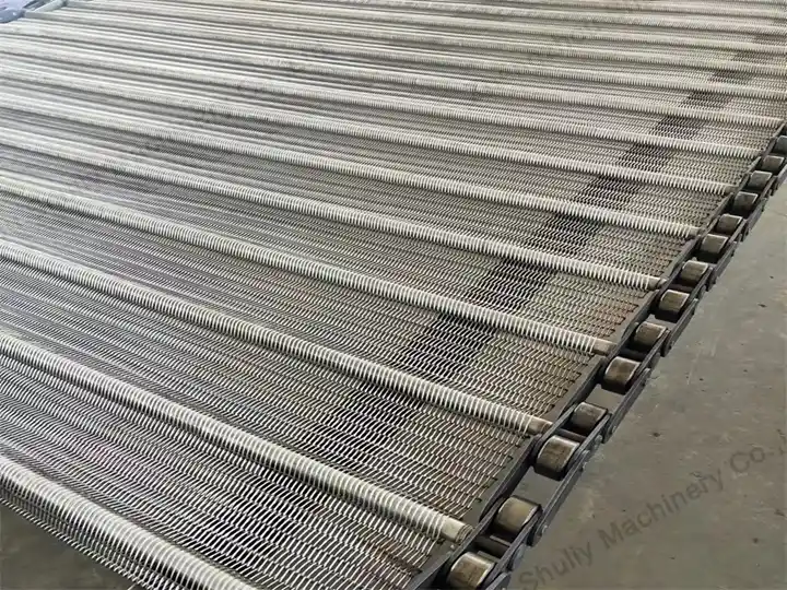 Why Are Most Belt Dryer Meshes 3Mm? 4 Applications of mesh belts