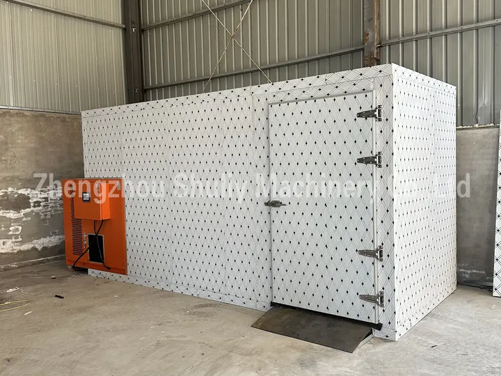 Heat pump cashew drying machine
